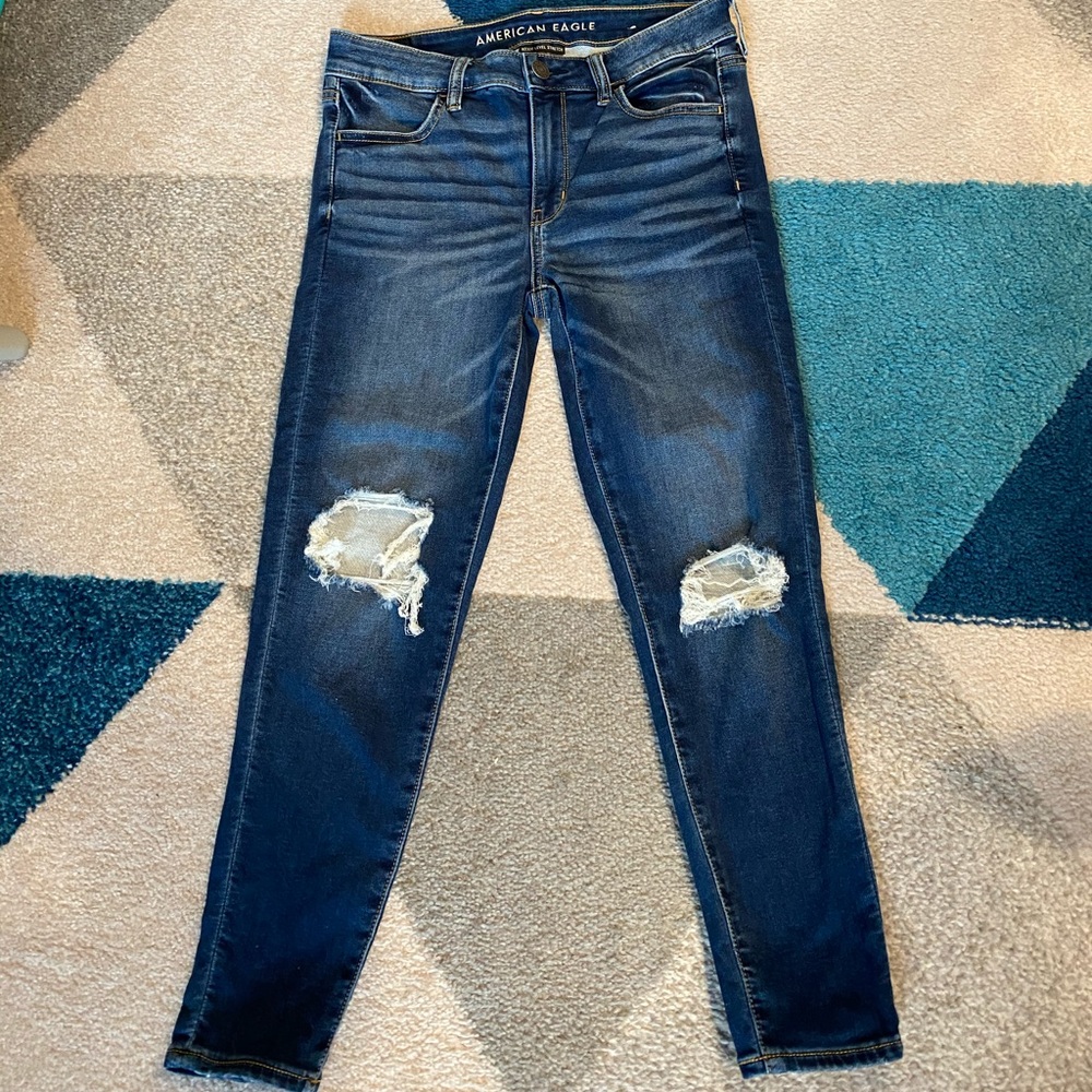 American Eagle Next Level Busted Knee Jegging